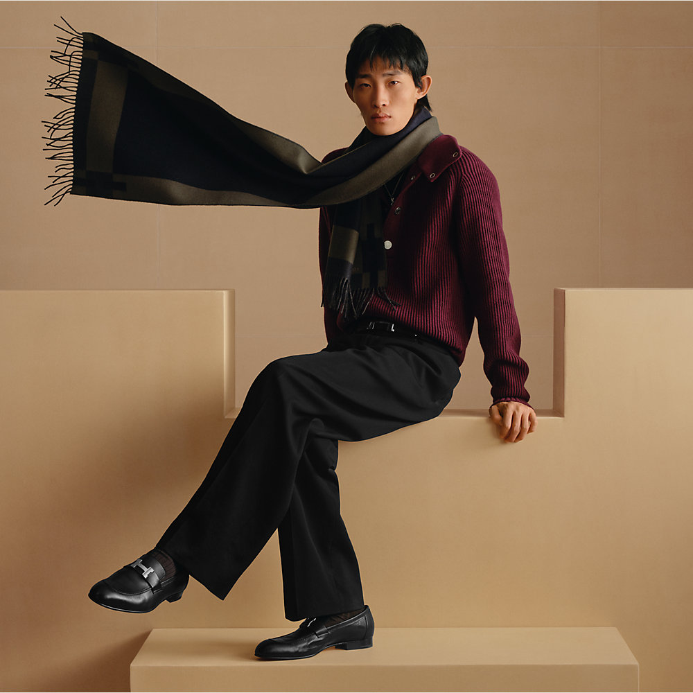 H Passant scarf | Hermès Canada
